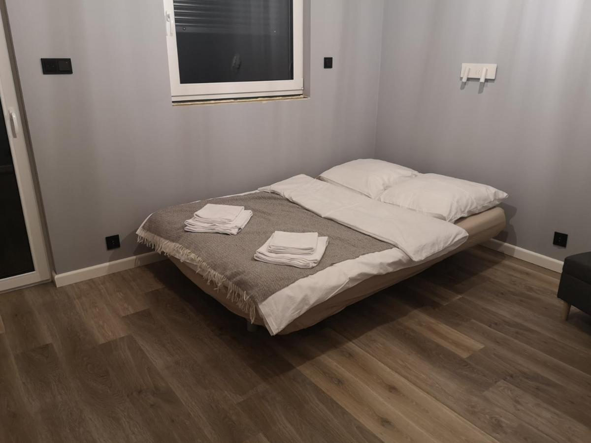 Guesthouse Danuta Шклярська Поремба Екстер'єр фото